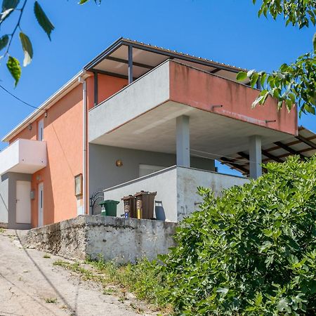 Apartments By The Sea Slatine, Ciovo - 11126 מראה חיצוני תמונה