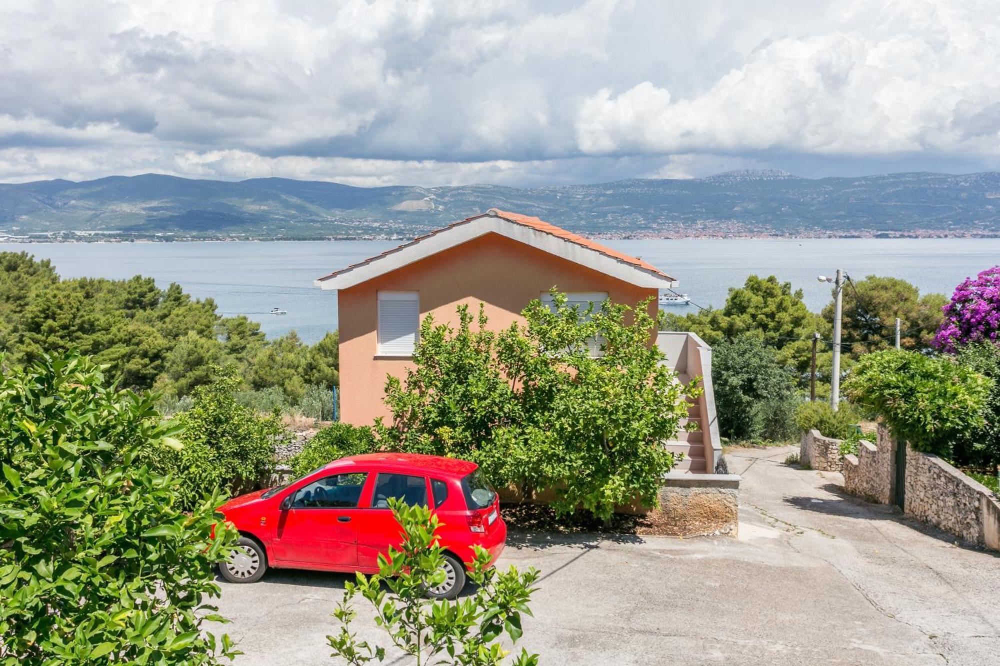 Apartments By The Sea Slatine, Ciovo - 11126 מראה חיצוני תמונה