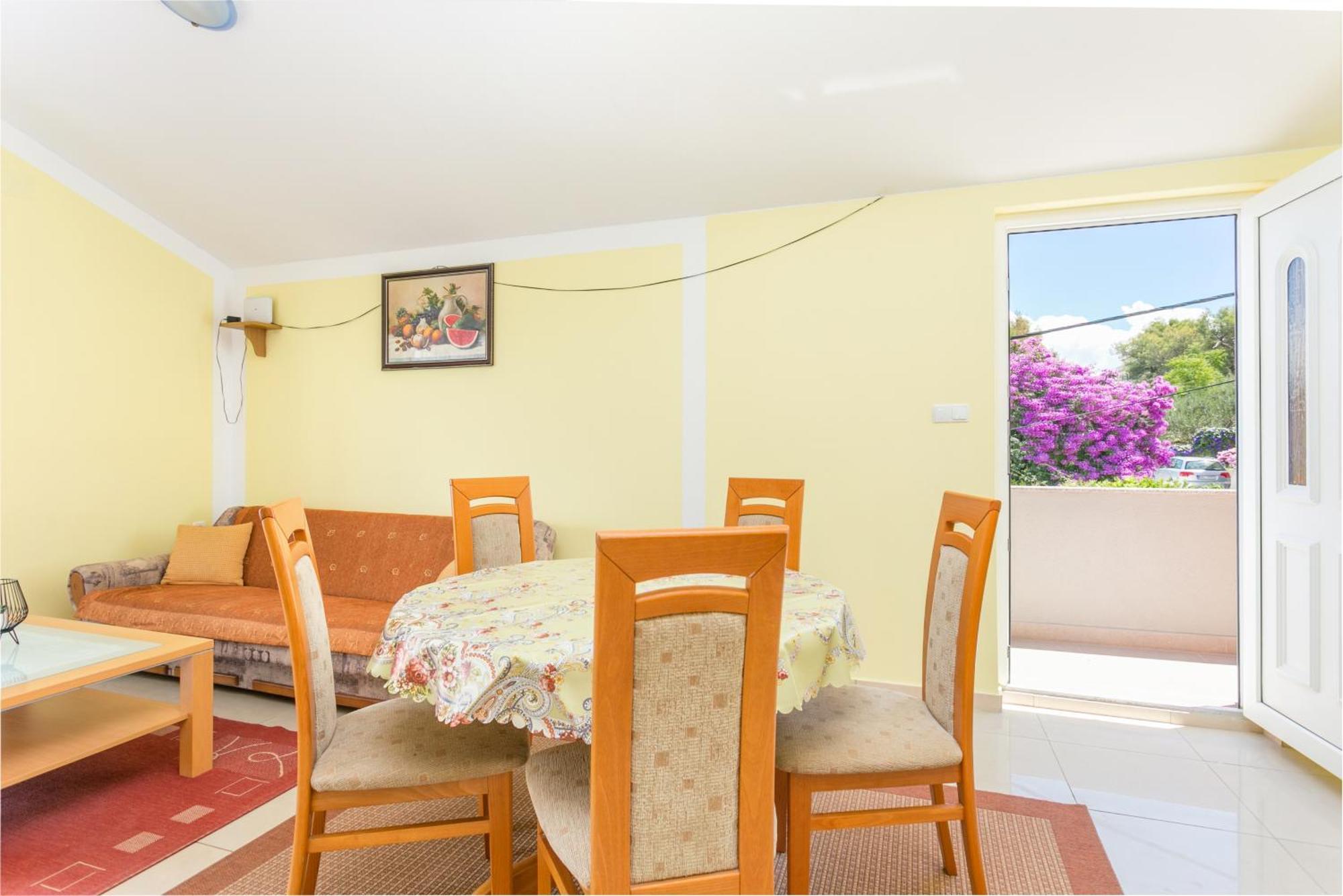 Apartments By The Sea Slatine, Ciovo - 11126 חדר תמונה